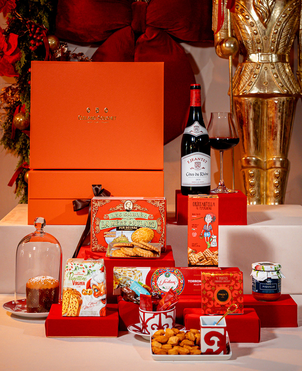 Merry Christmas Gift Hamper<br/>(Corporate Gifts)