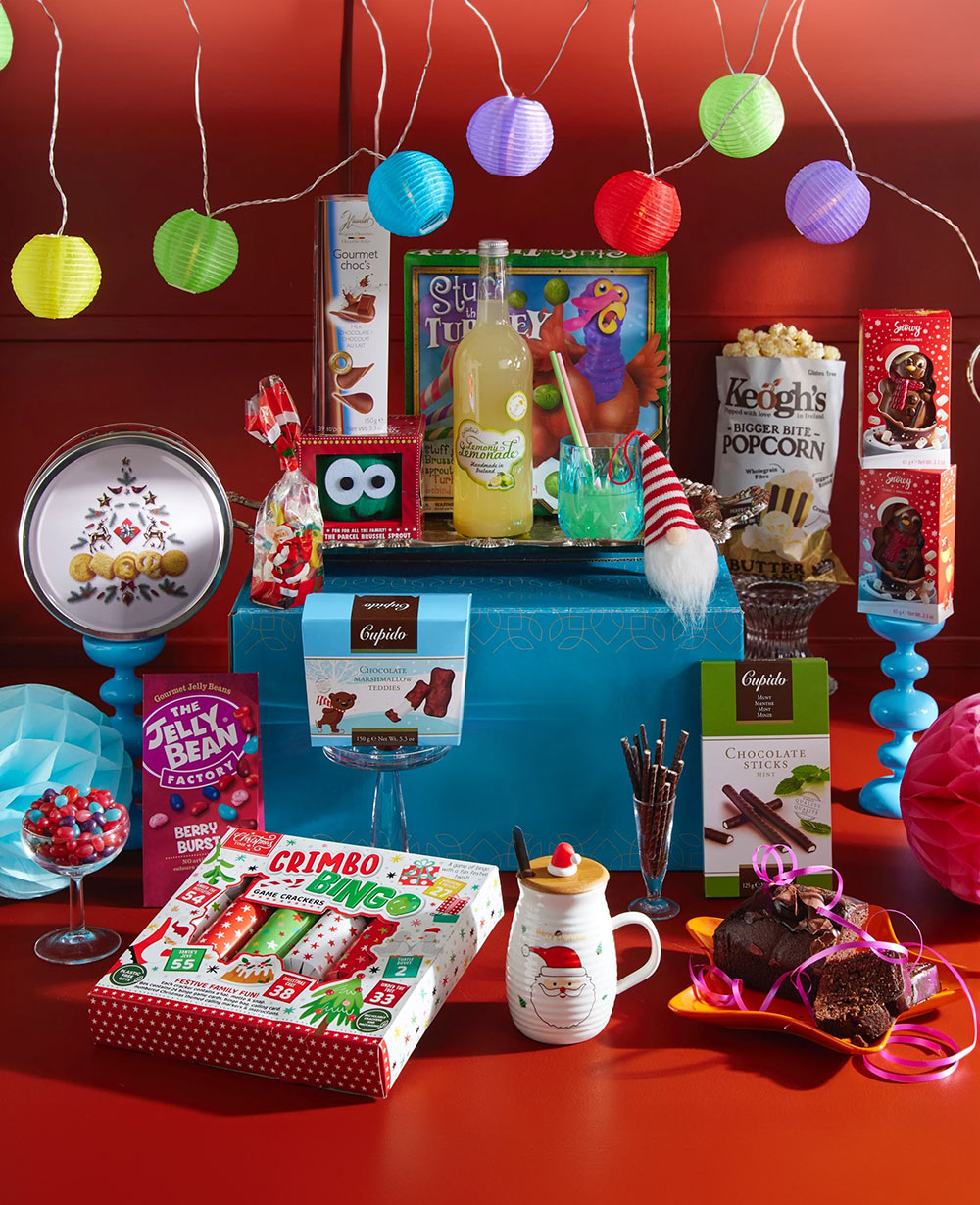 Festive Family Treats Christmas Gift Hamper